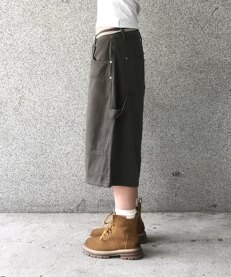 カーフェンダースリットバミューダパンツ KHAKI
