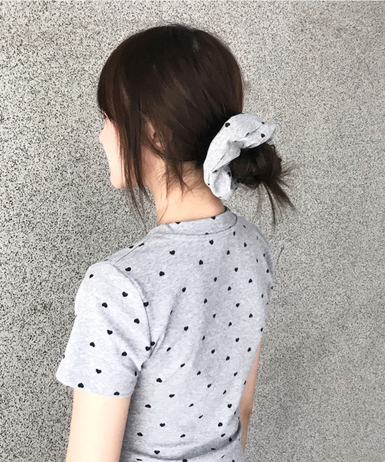 【シュシュ付き】ハートドット半袖Tシャツ MERANGE GRAY