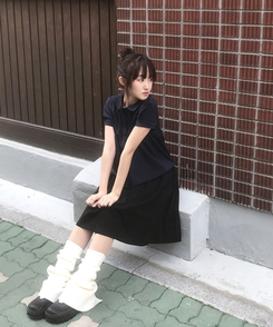 シャーリングコットンミディスカート BLACK