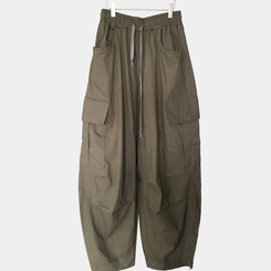 カーゴバルーンワイドパンツ