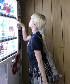 ヘアアクセサリー チェック柄シュシュ SKY BLUE