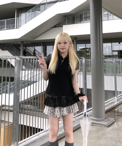 ミニスカート ドットスターフリルミニスカート CHARCOAL