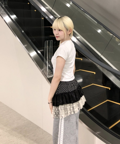 ミニスカート ドットスターフリルミニスカート CHARCOAL