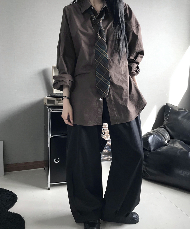 ピンタックスラックス BLACK