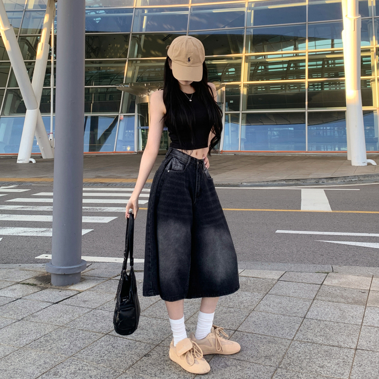 키토 사이드 핀턱 빈티지 워싱 와이드 청 데님 버뮤다 팬츠 흑청