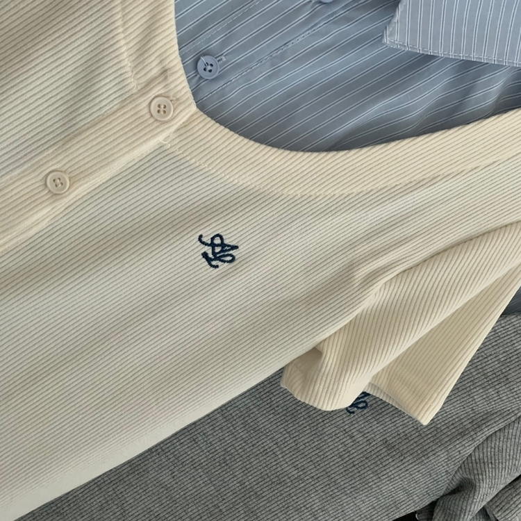 シャツレイヤード刺繍半袖カーディガン