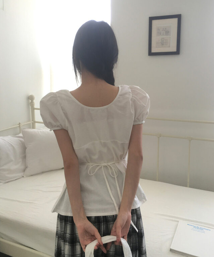 ピンタックリボンボタンブラウス IVORY