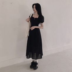ロングワンピース フラワー半袖パフロングワンピース BLACK
