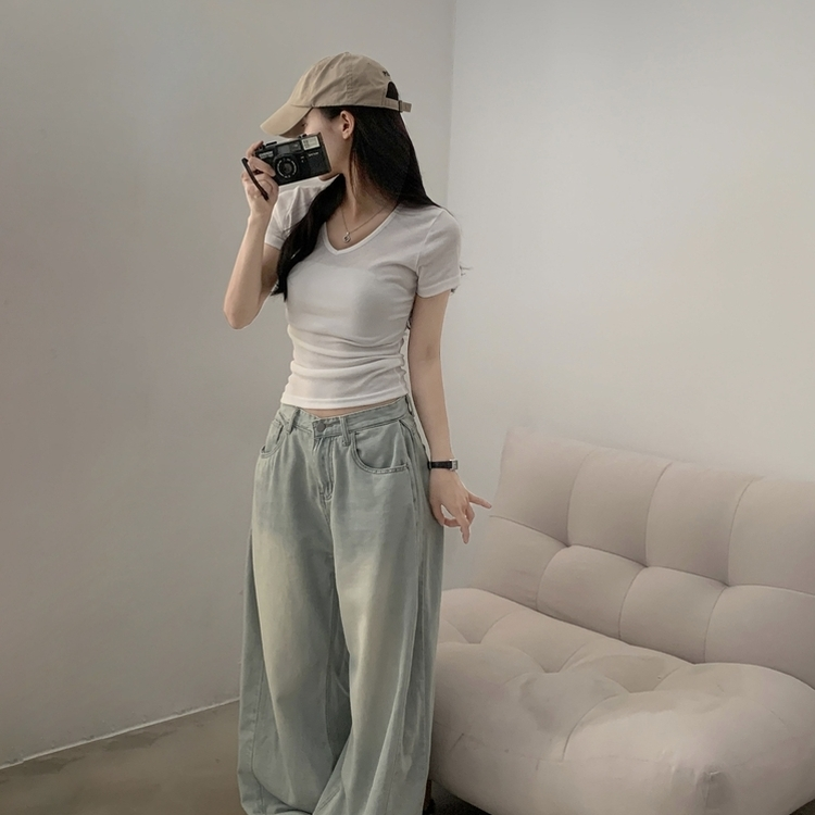 실루엣 만점 사이드 셔링 브이넥라운드 반팔티셔츠 6color 아이보리
