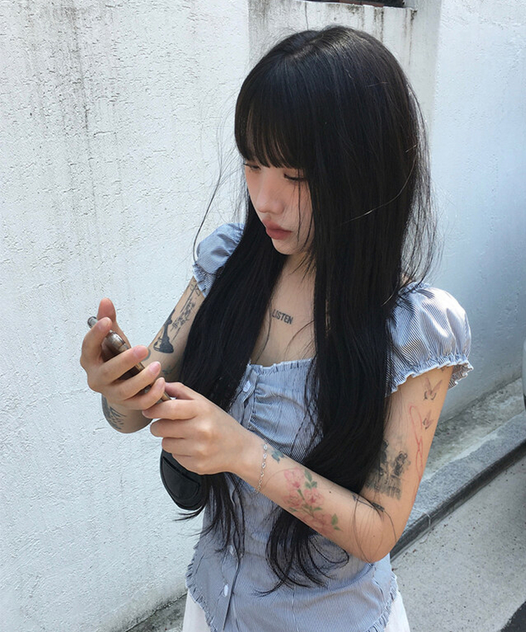 ストライプシャーリングブラウス BLUE