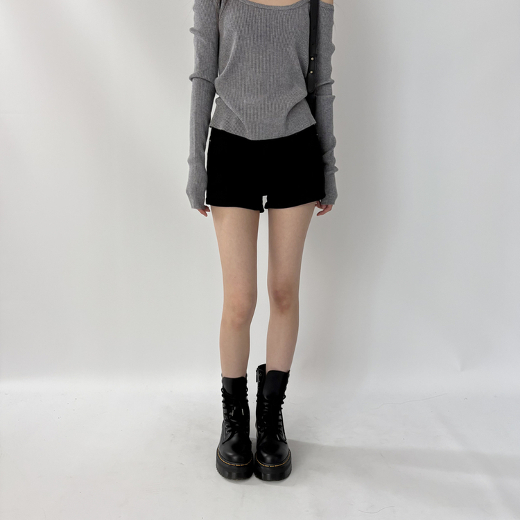 骨盤パッドシンプルショートパンツ BLACK