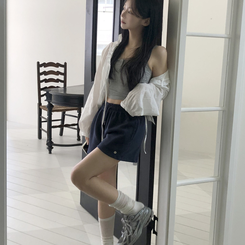 [살안타템!러블리]레이스 핀턱 프릴 끈 셔링 후드 블라우스 긴팔 아우터 화이트