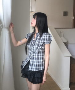 ブラウス Vネックチェックフリルブラウス BLACK