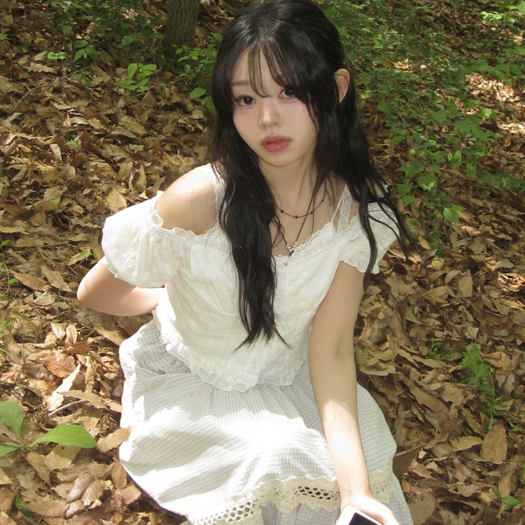 パンチングレースボタン半袖ブラウス IVORY