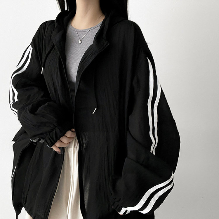 トラックラインフードジップアップ BLACK