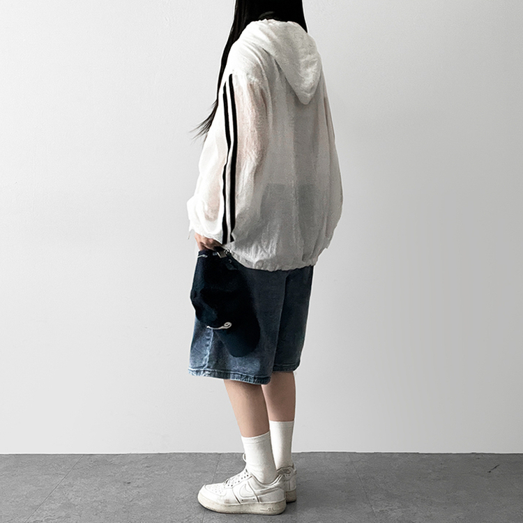 トラックラインフードジップアップ IVORY