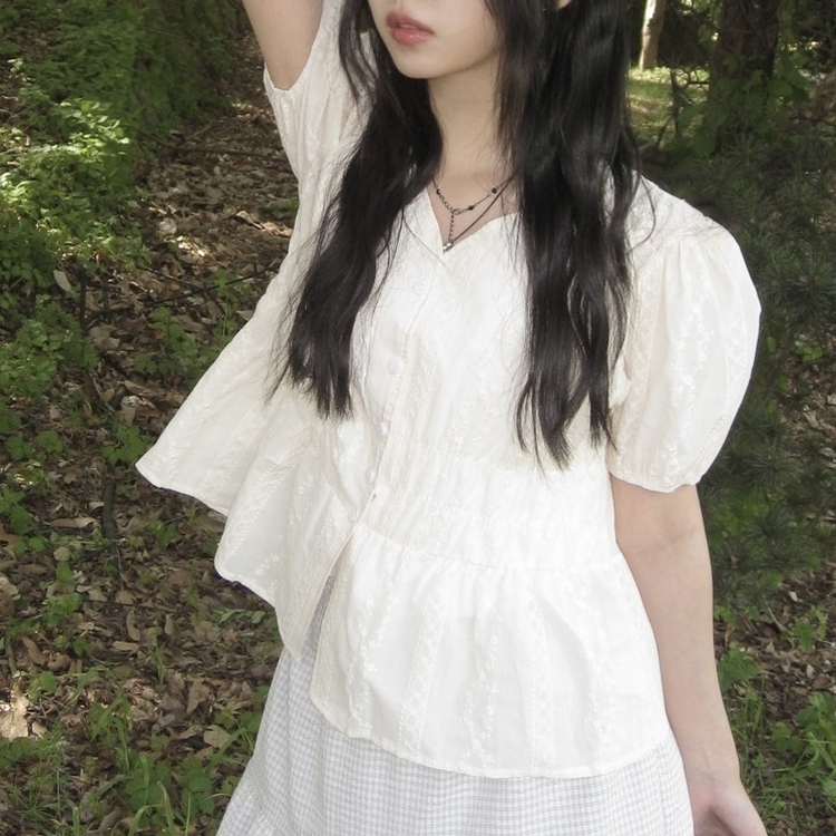 パンチング半袖ブラウス IVORY