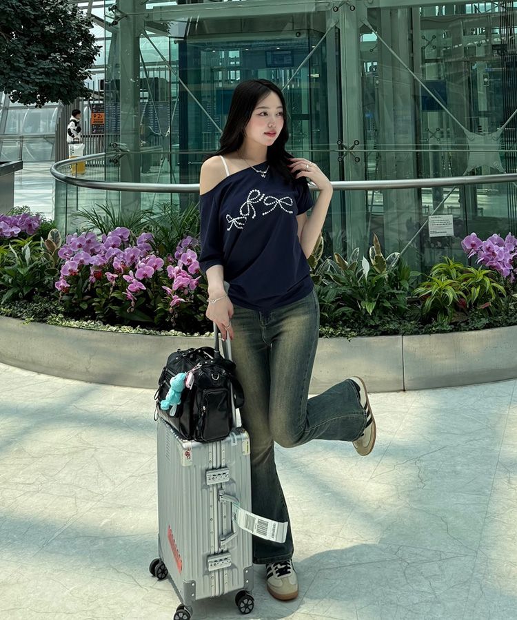 スリージップポケットショルダーバッグ  BLACK