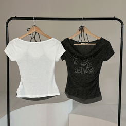 半袖Tシャツ サイドシャーリングレタリング半袖Tシャツ