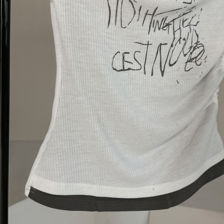 サイドシャーリングレタリング半袖Tシャツ