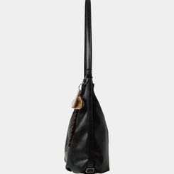 バッグ レザーマルチショルダーバックパック BLACK