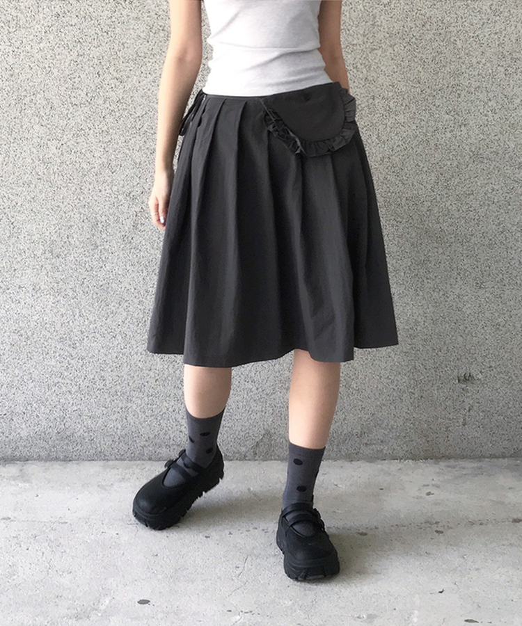 【ミニバッグ ベルト付き】フレアナイロンロングスカート CHARCOAL