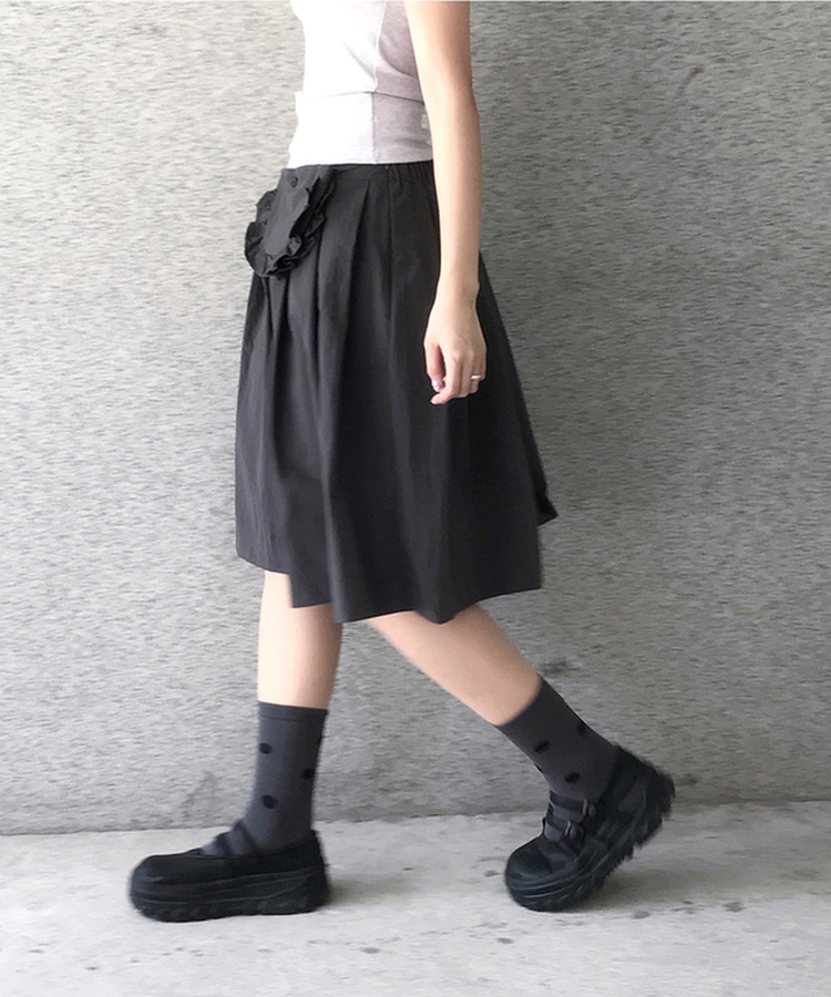 【ミニバッグ ベルト付き】フレアナイロンロングスカート CHARCOAL