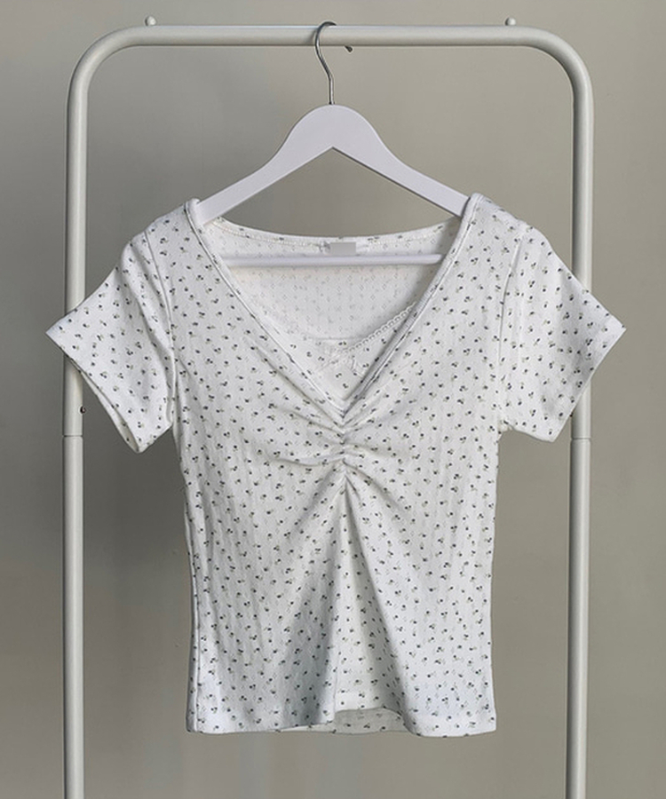 フラワーVネックシャーリング半袖Tシャツ