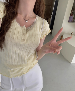 半袖Tシャツ フリルボタンTシャツ(5color) LIGHT BEIGE