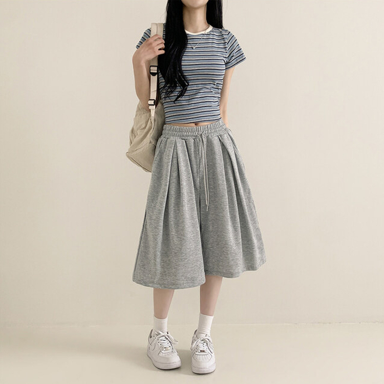 ハイウエストピンタックトレーニンバミューダパンツ GREY