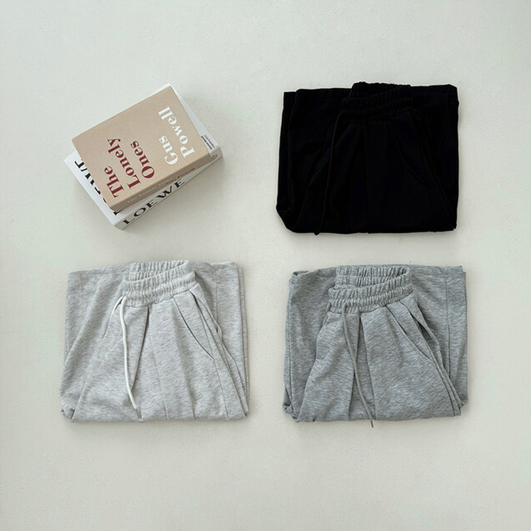 ハイウエストピンタックトレーニンバミューダパンツ