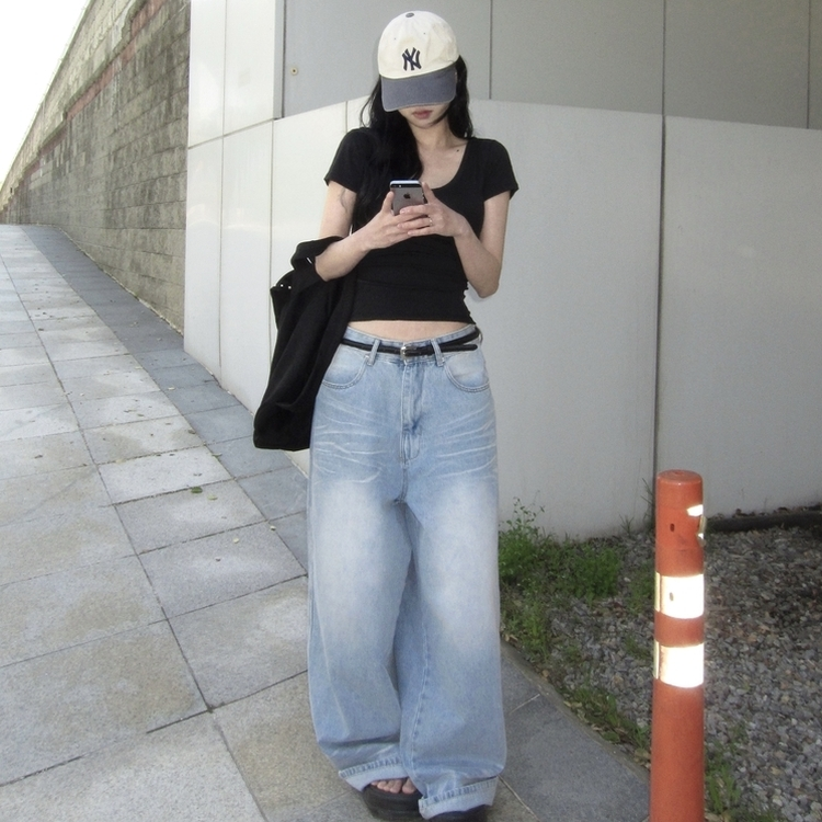 キャットブラシウォッシングワイドデニム LIGHT BLUE