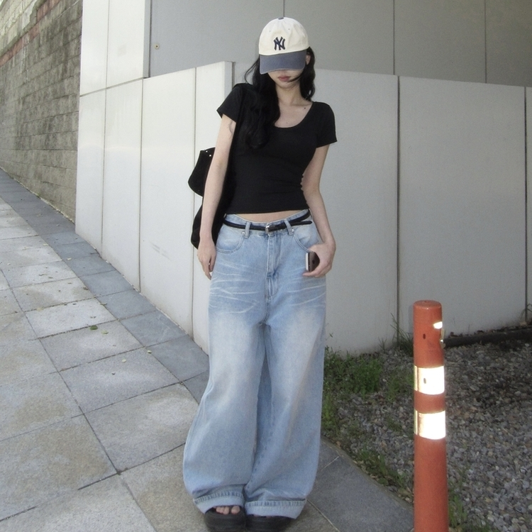 キャットブラシウォッシングワイドデニム LIGHT BLUE