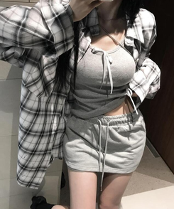 ミニスカート リベットトレーニングスカート GREY