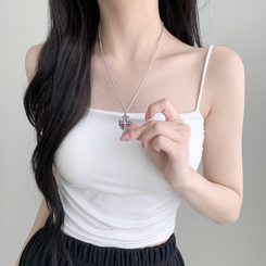 ジュエリー 十字架ペンダントサージカルネックレス SILVER