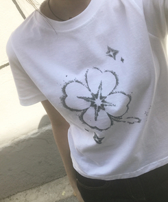 クローバーセミクロップ半袖Tシャツ WHITE