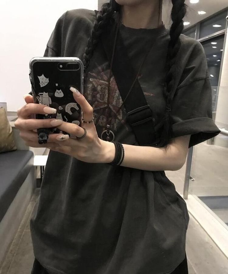 ユーノピグメント半袖Tシャツ CHARCOAL