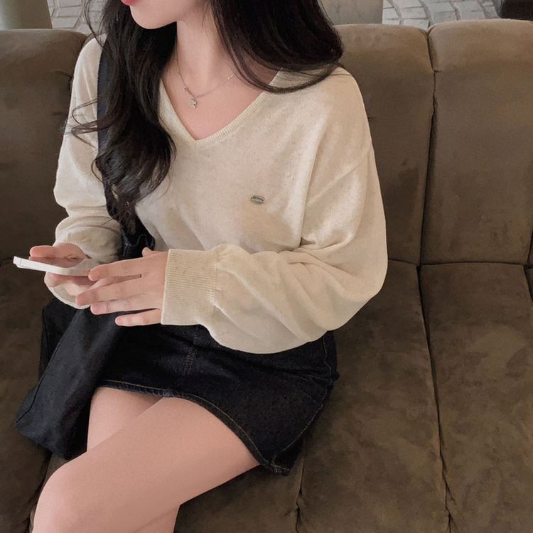 살탐방지로 딱린넨 루즈핏 브이넥 팬던트 썸머 니트 마베이지