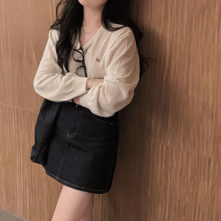 살탐방지로 딱린넨 루즈핏 브이넥 팬던트 썸머 니트 마베이지