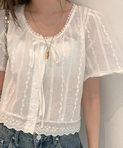 ブラウス フラワー刺繍ブラウス IVORY
