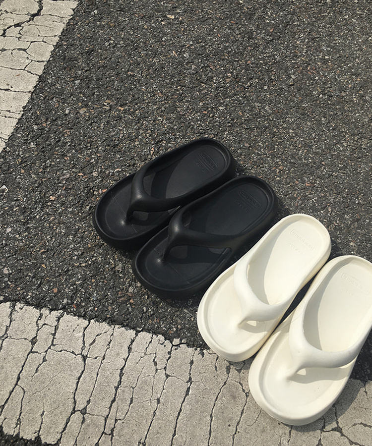 4センチラクラクサンダル