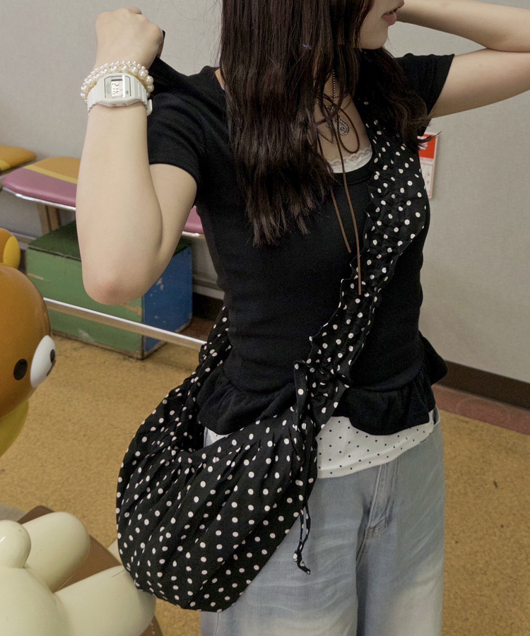 ドットクロワッサンバッグ BLACK