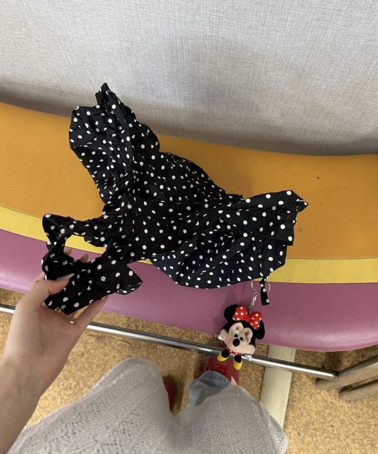 ドットクロワッサンバッグ BLACK
