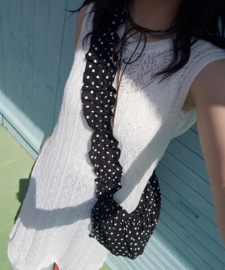 ドットクロワッサンバッグ BLACK