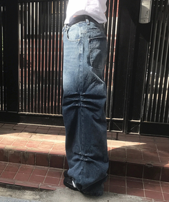 デニム リベットウォッシングデニムワイドパンツ MIDDLE BLUE