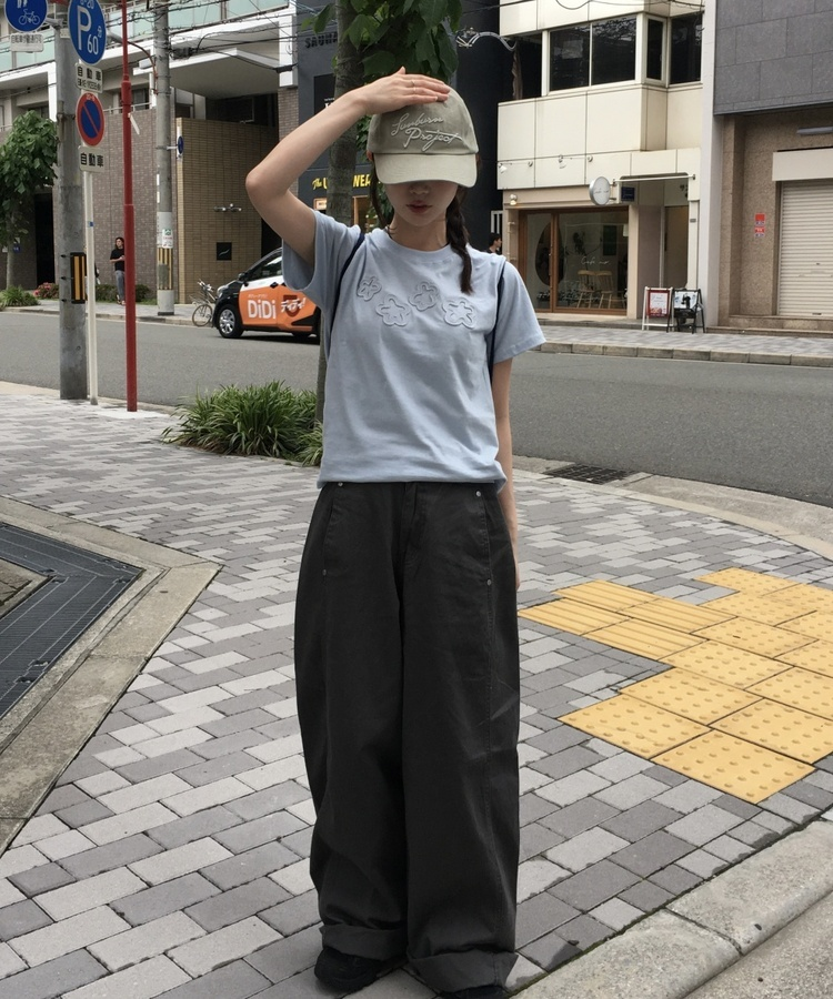플라워패치반팔티셔츠 소라