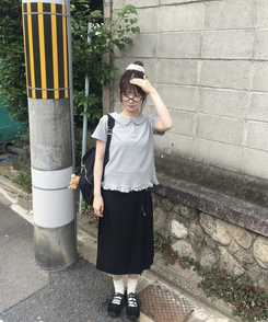 半袖Tシャツ ドットフリル半袖Tシャツ GREY