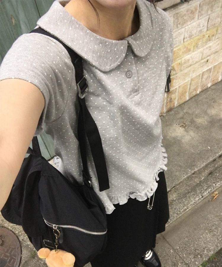 半袖Tシャツ ドットフリル半袖Tシャツ GREY