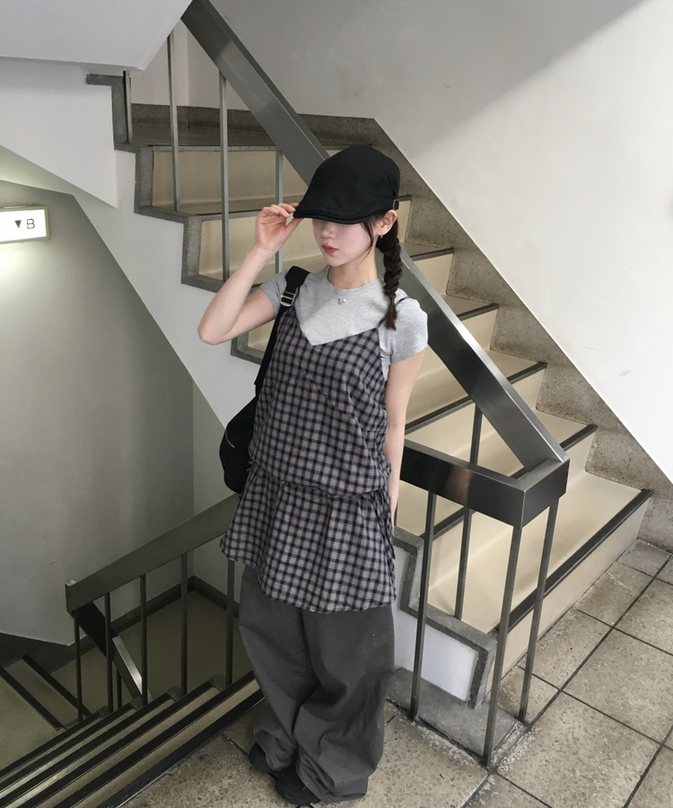 フリルチェックミニワンピース NAVY