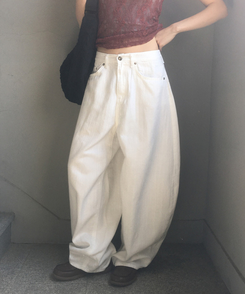 エンジェルウィング刺繍ワイドパンツ IVORY